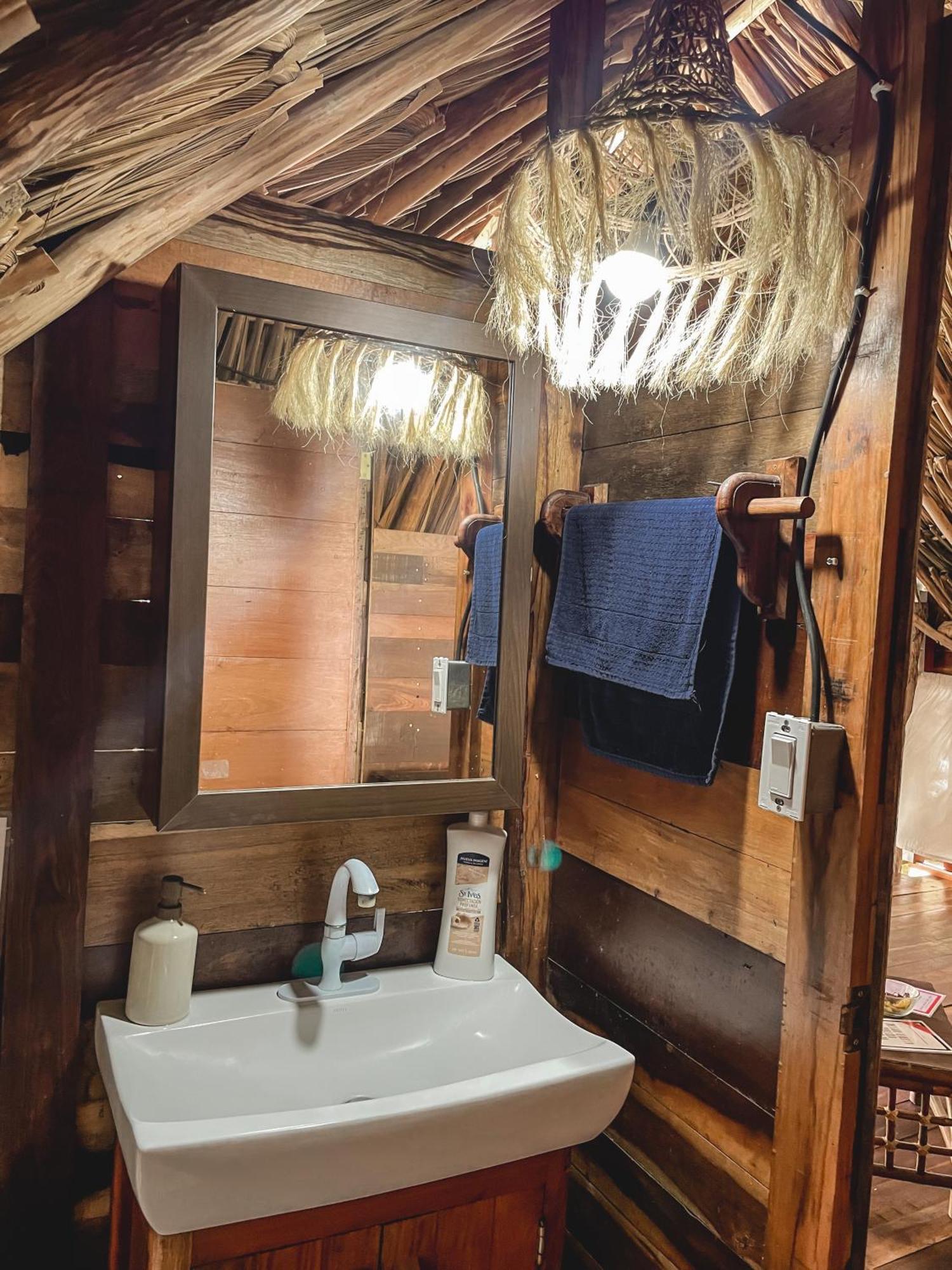 Chavez Eco Beach Camping And Cabanas Tulum Oda fotoğraf